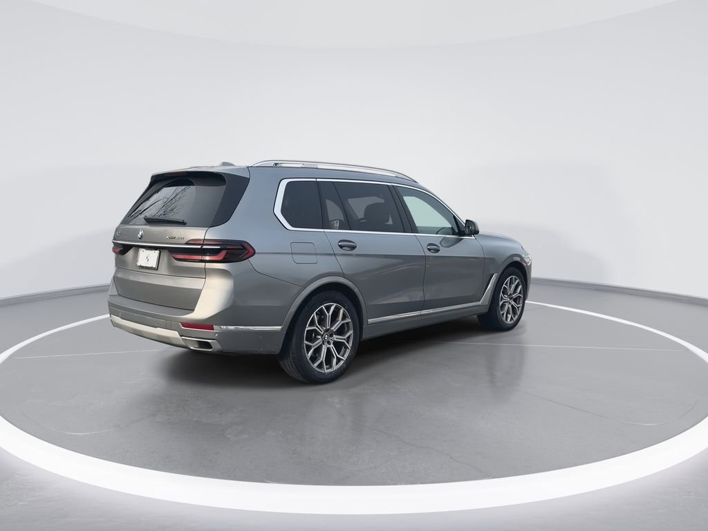 Certified 2024 BMW X7 xDrive40i w/ Premium Package image 8