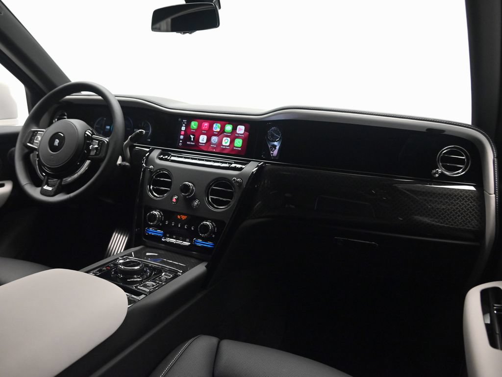 New 2027 Rolls-Royce Cullinan Black Badge AWD/4WD image 10