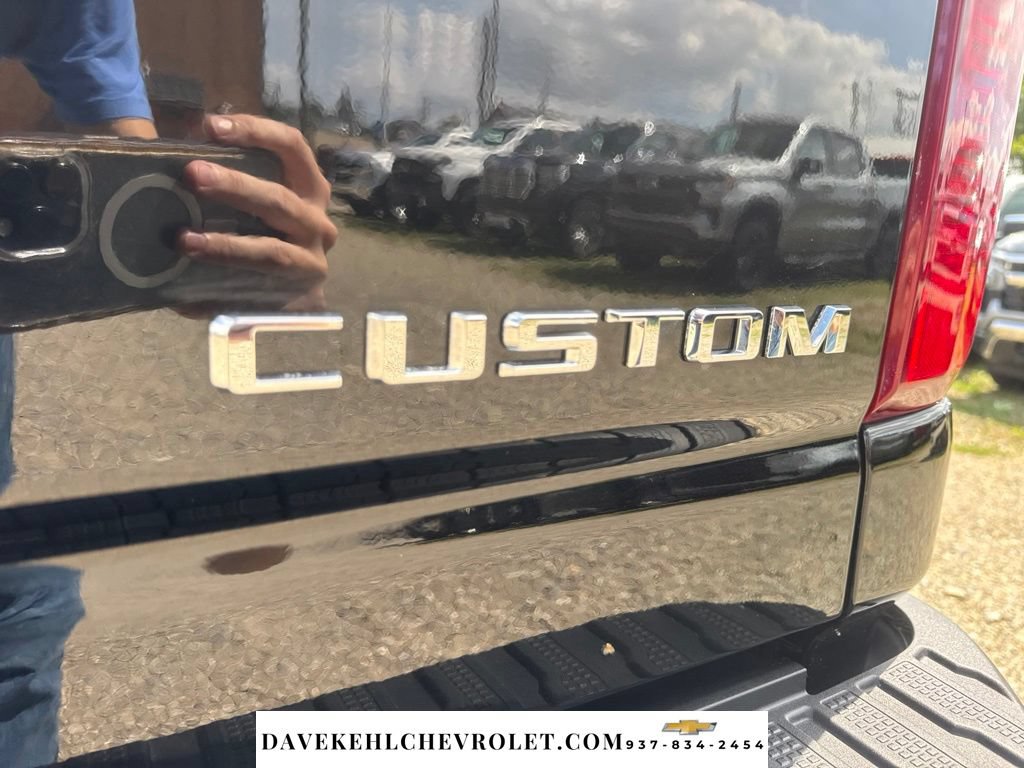 Used 2024 Chevrolet Silverado 2500 Custom w/ Custom Value Package AWD/4WD image 45