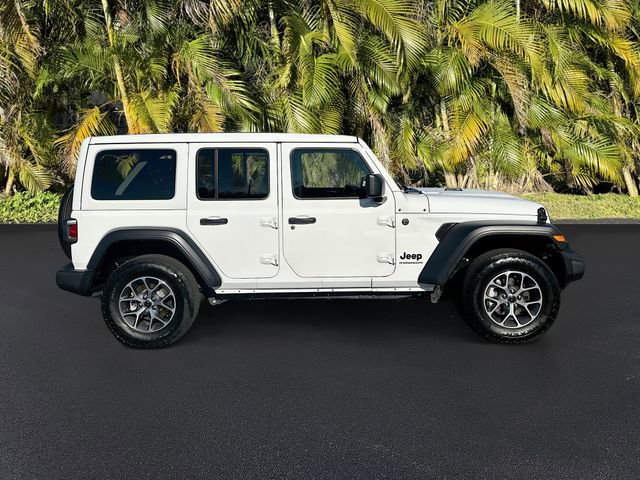 Used 2024 Jeep Wrangler Sport S image 4