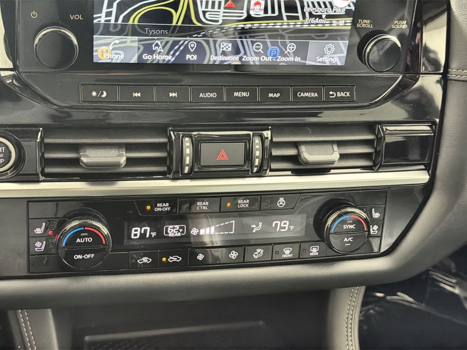 Used 2023 Nissan Pathfinder Platinum image 21