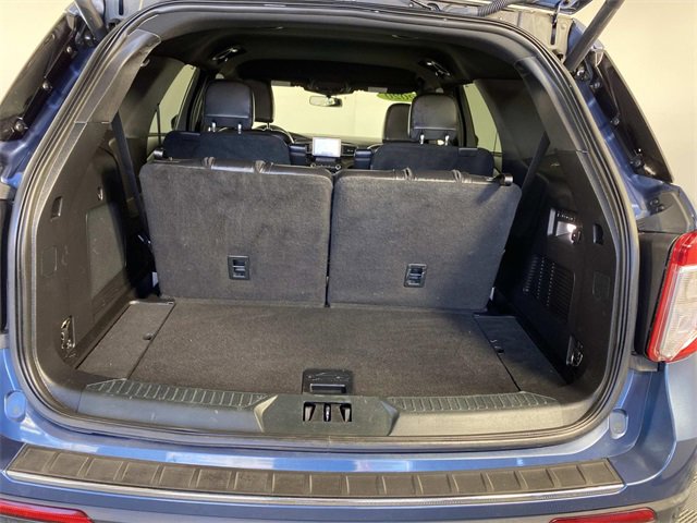 Used 2020 Ford Explorer Limited w/ Class III Trailer Tow Package image 8