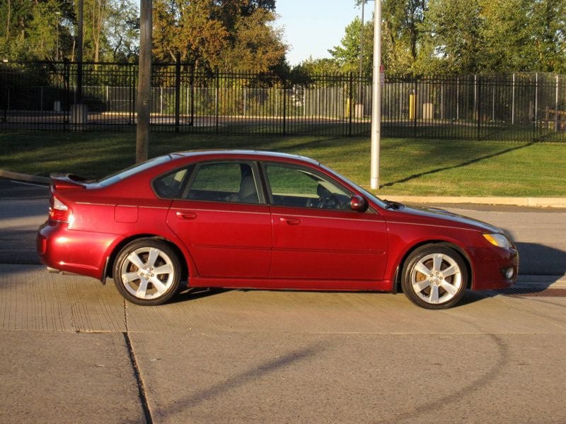 Used 2009 Subaru Legacy 2.5GT Limited AWD/4WD image 9