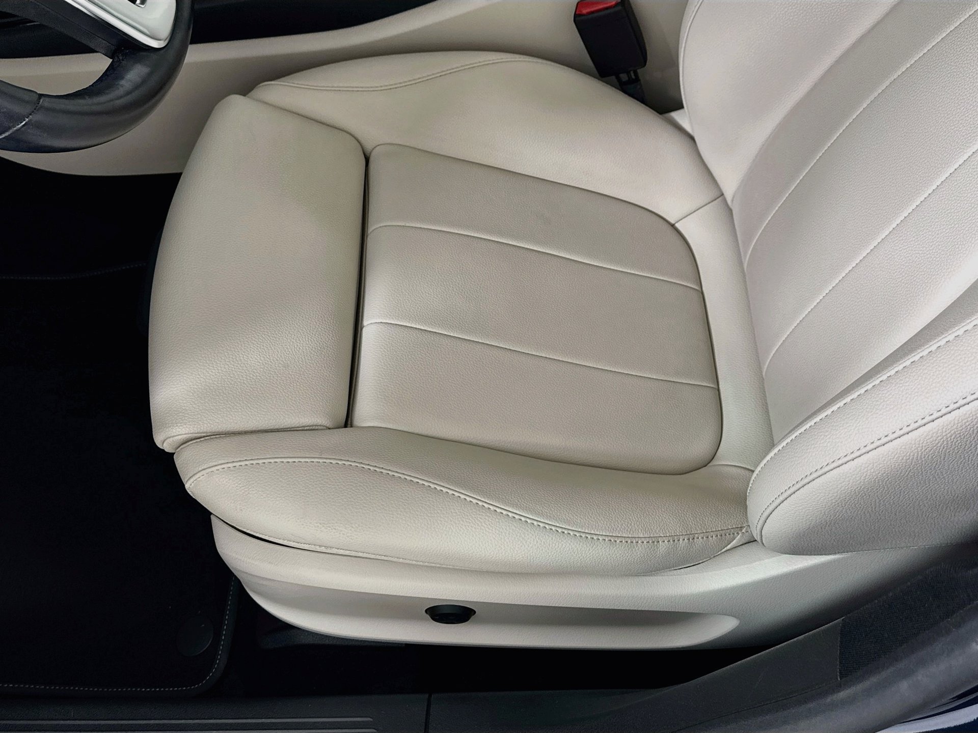 Used 2023 Mercedes-Benz CLA 250 image 19