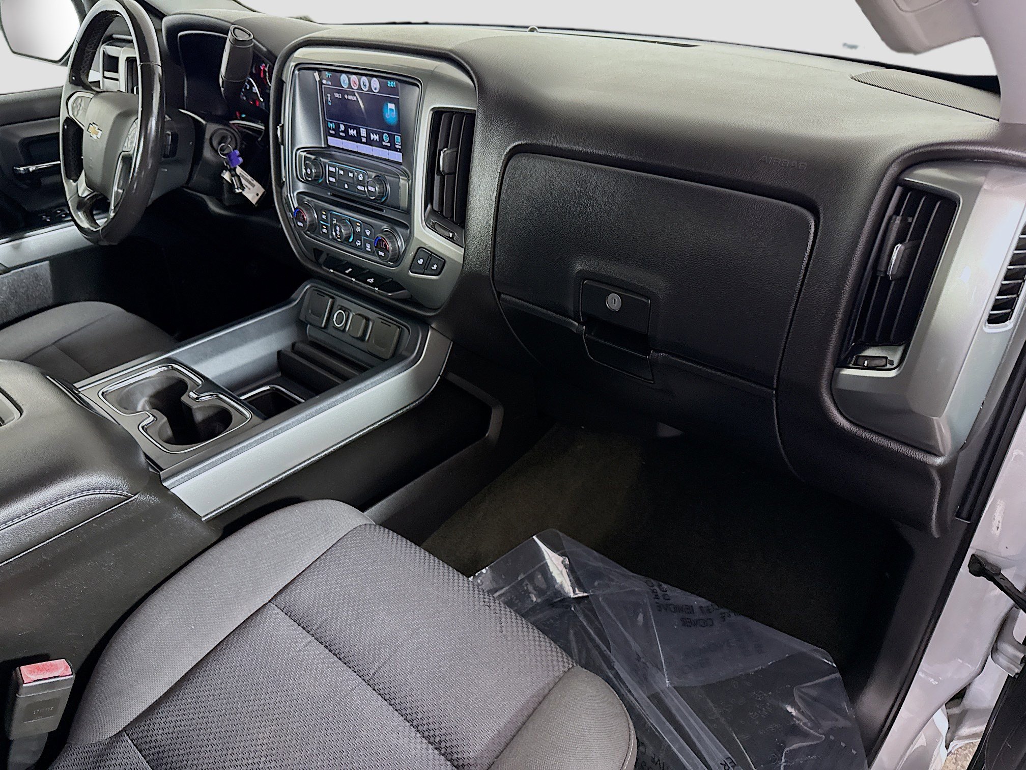 Used 2018 Chevrolet Silverado 1500 LT w/ All Star Edition image 28