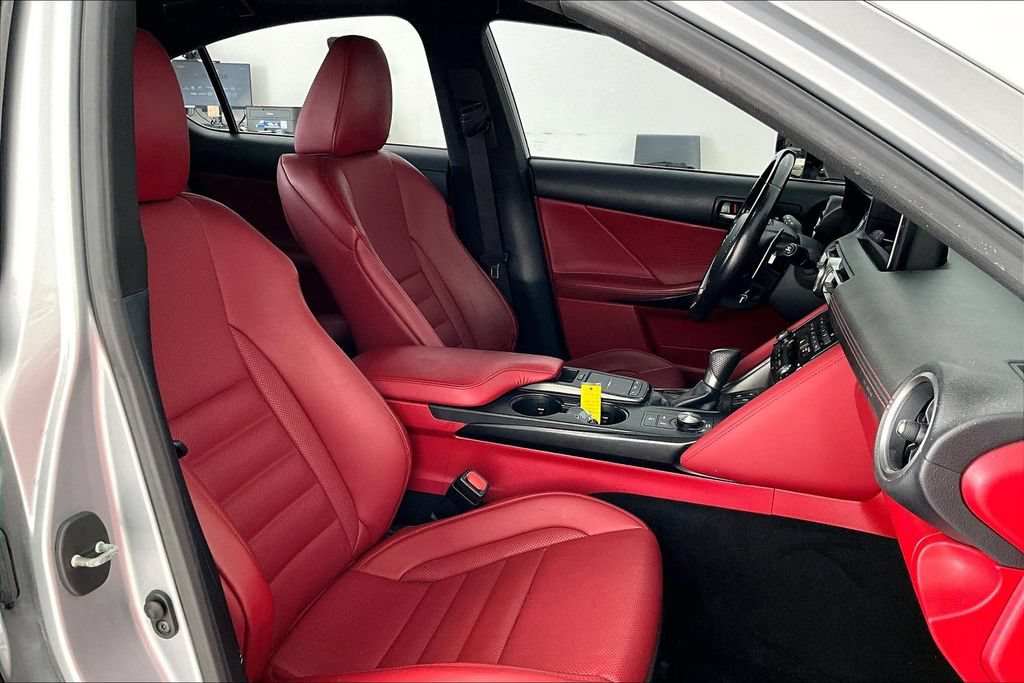 Used 2022 Lexus IS 350 F Sport w/ Navigation Package RWD image 8