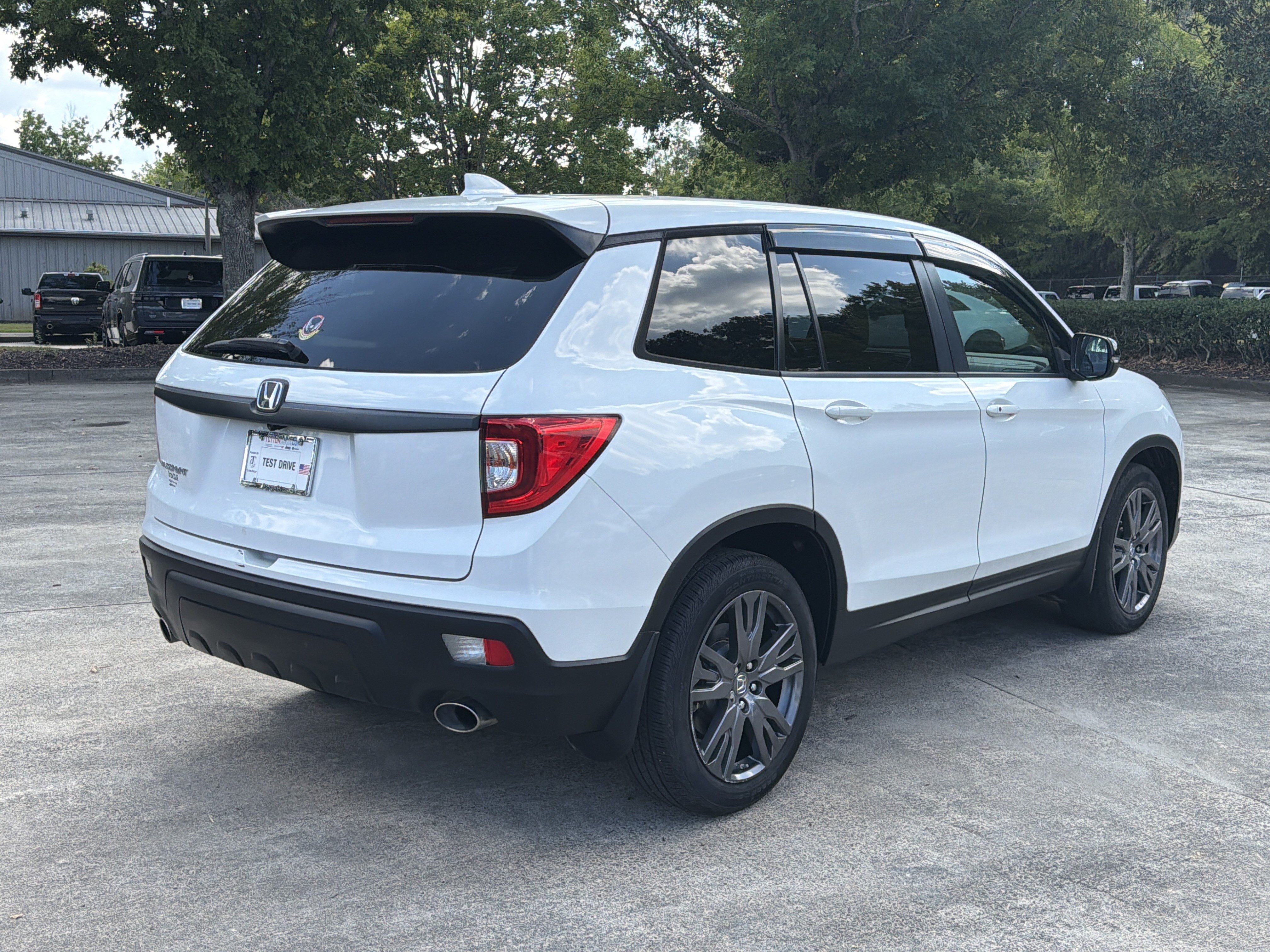 Used 2021 Honda Passport EX-L image 7
