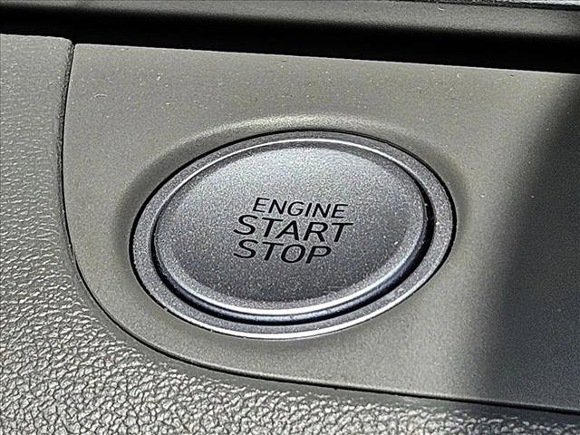 Used 2023 Hyundai Elantra SEL w/ Convenience Package FWD image 14