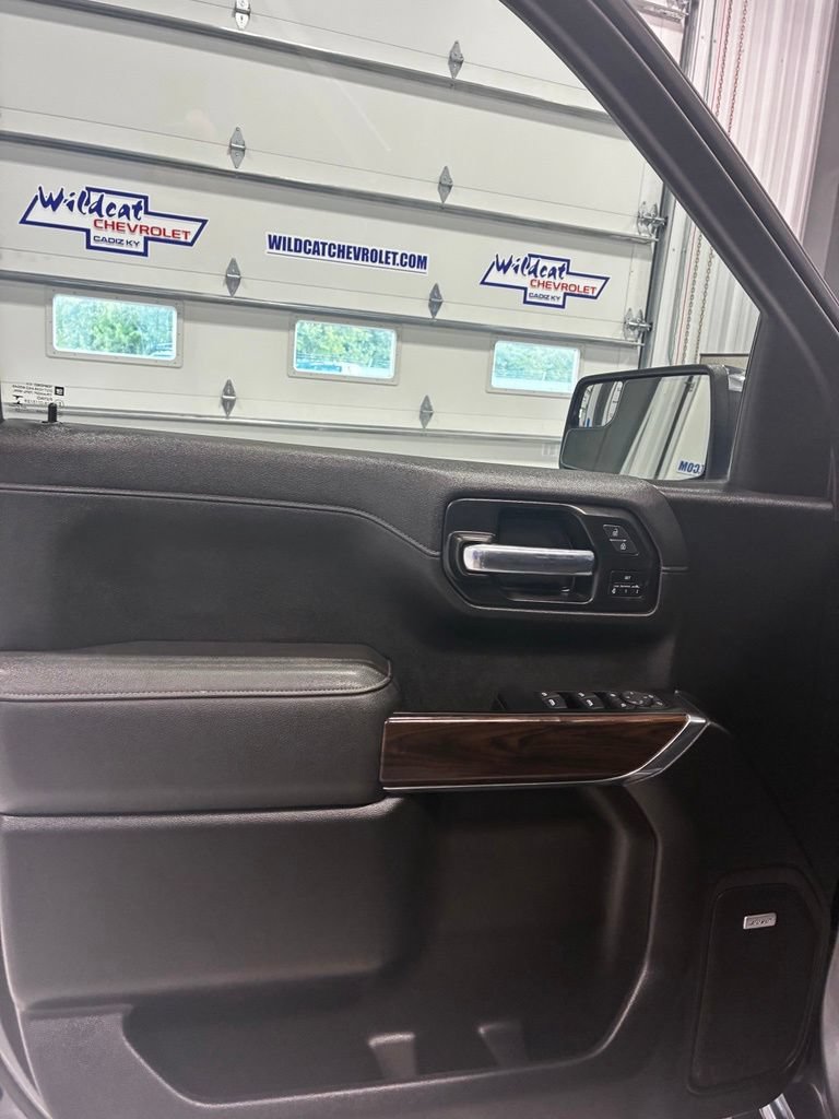 Used 2022 GMC Sierra 1500 SLT w/ SLT Convenience Package AWD/4WD image 20