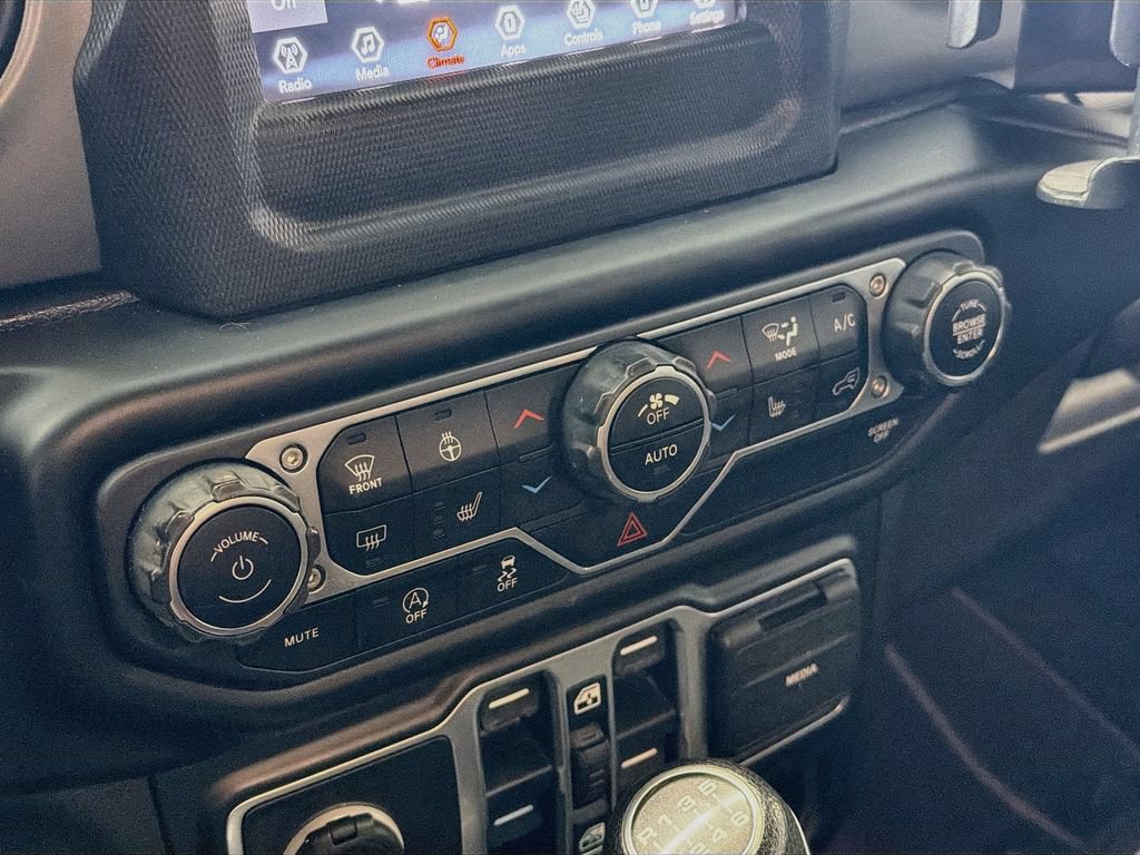 Used 2021 Jeep Wrangler Unlimited Sport AWD/4WD image 16