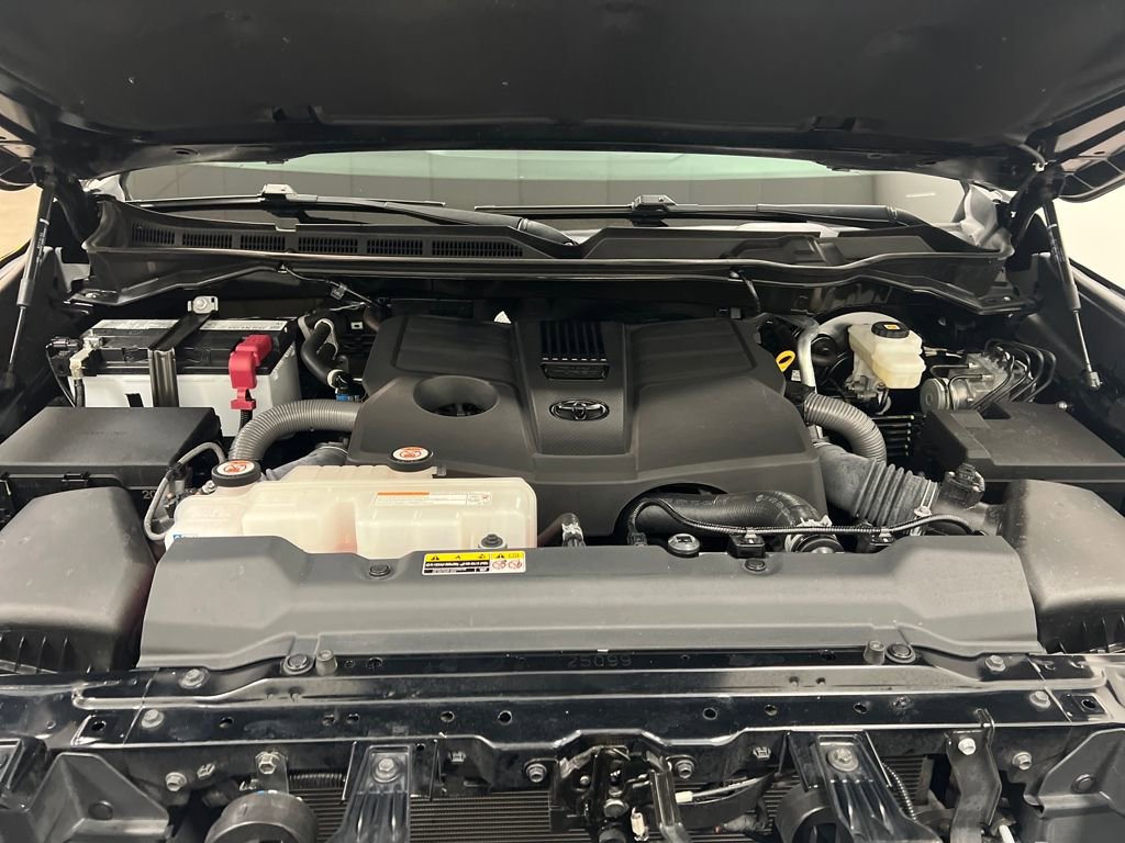 Used 2024 Toyota Tundra Limited image 26