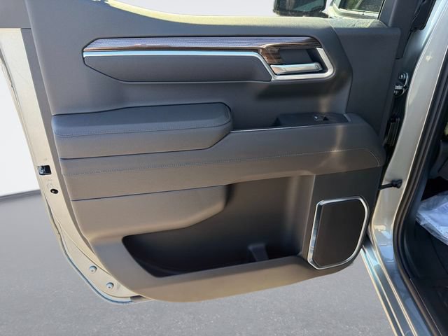 New 2026 Chevrolet Silverado 1500 RST w/ RST All Star Premium Package AWD/4WD image 13