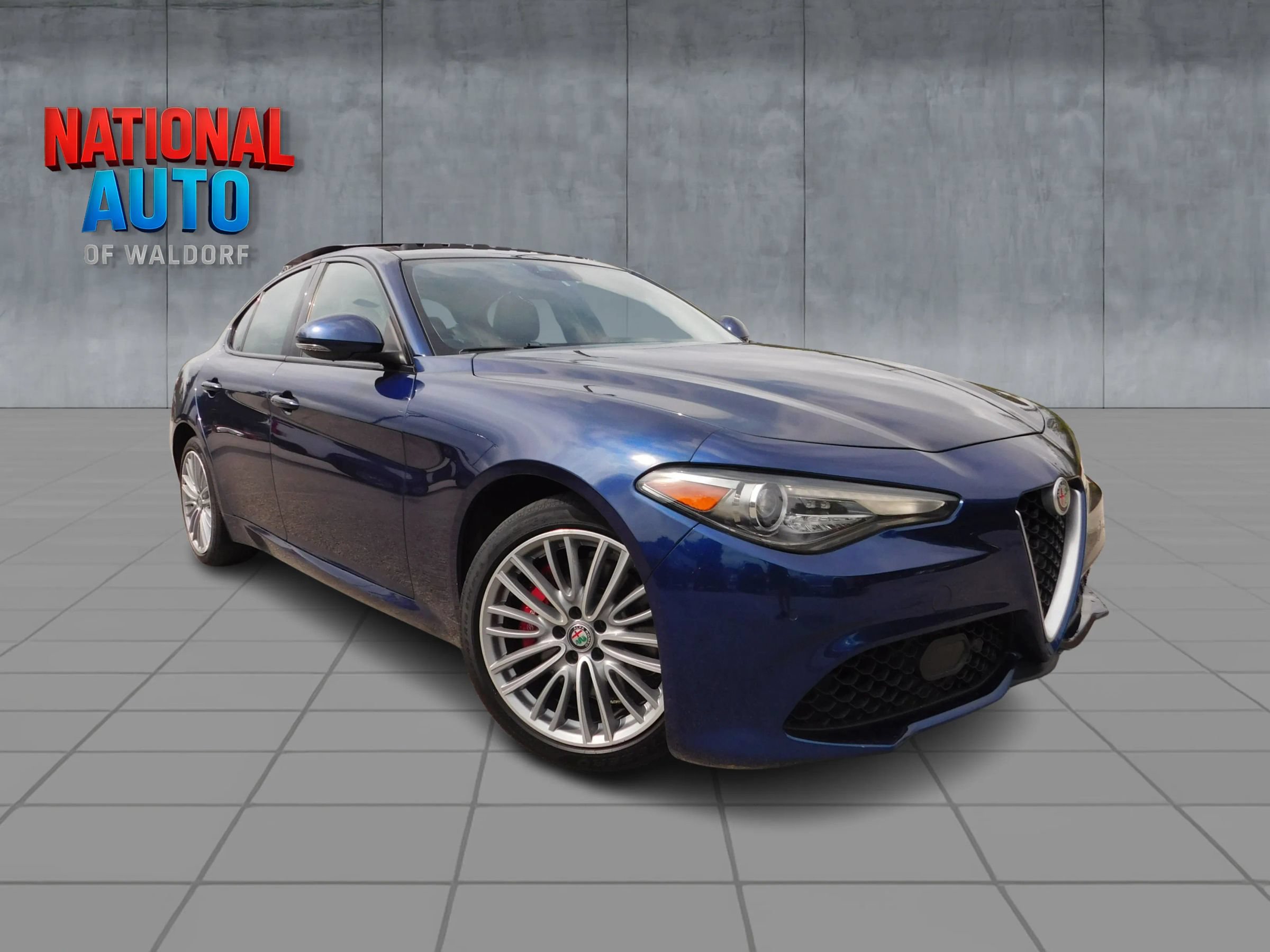 Used 2018 Alfa Romeo Giulia Ti Sport w/ Quick Order Package 22S Sport AWD/4WD image 1
