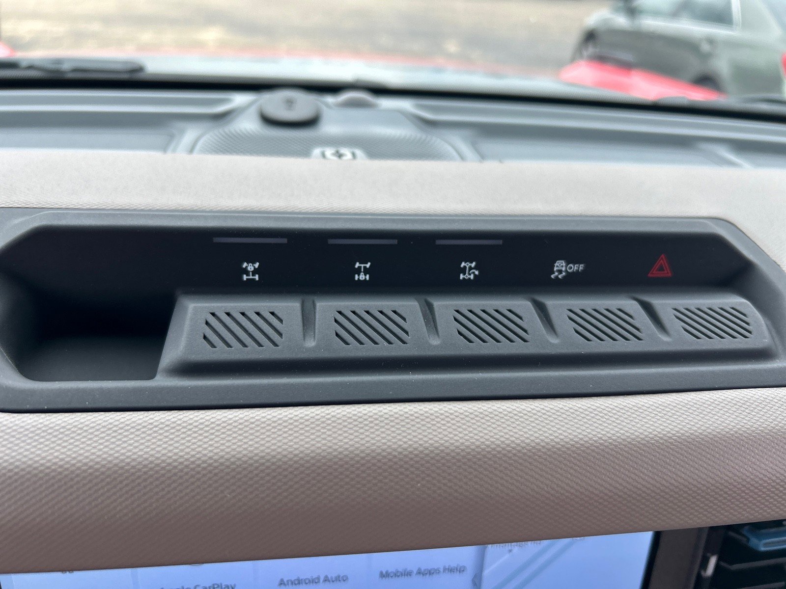 Used 2024 Ford Bronco Wildtrak AWD/4WD image 16
