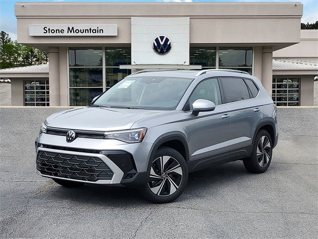 New 2025 Volkswagen Taos SE