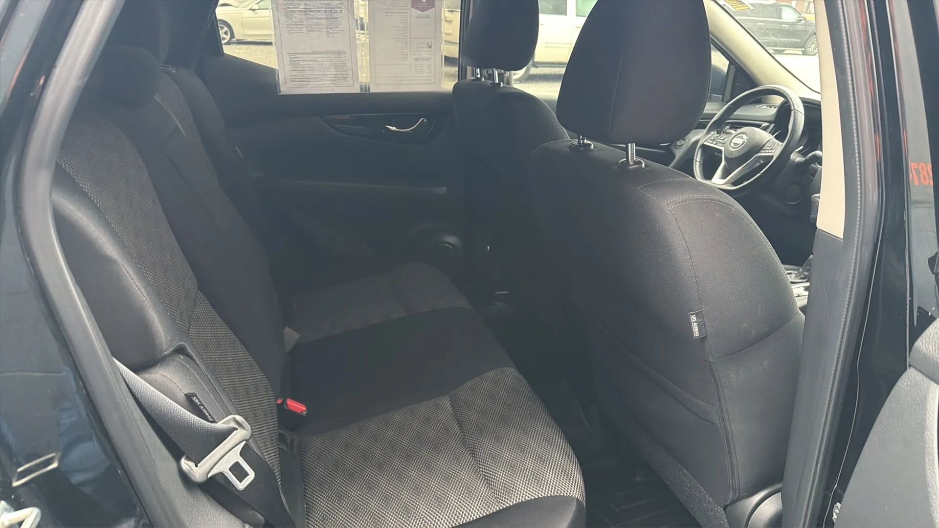 Used 2022 Nissan Rogue Sport SV image 13