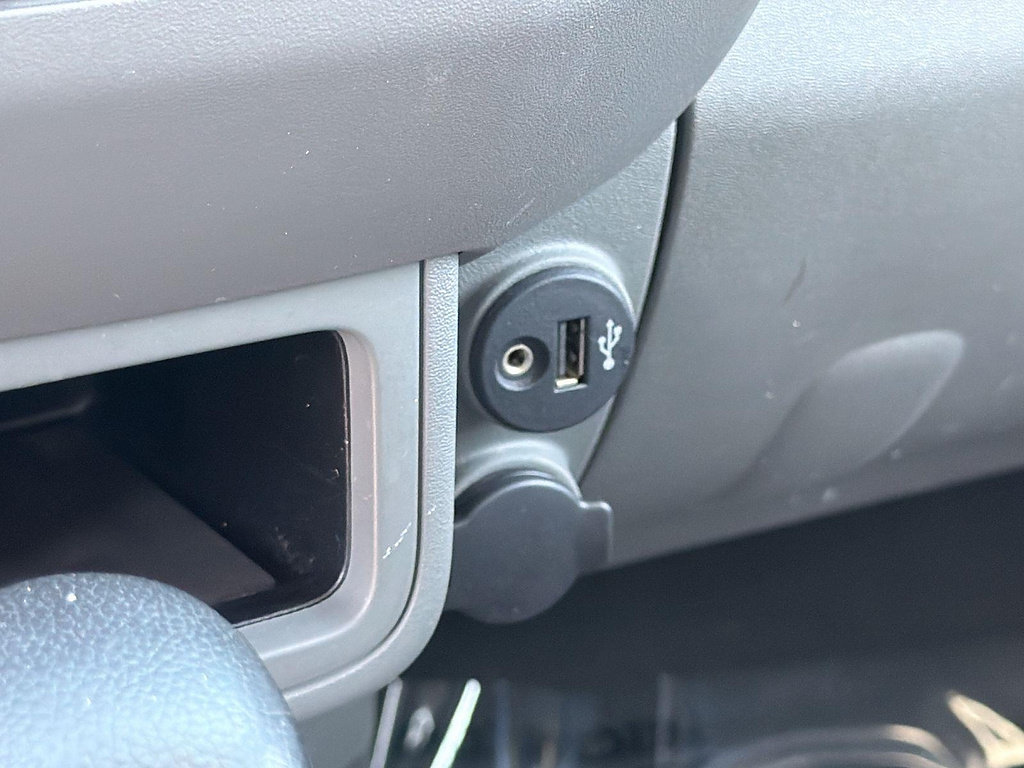 Used 2021 Nissan Frontier S RWD image 15