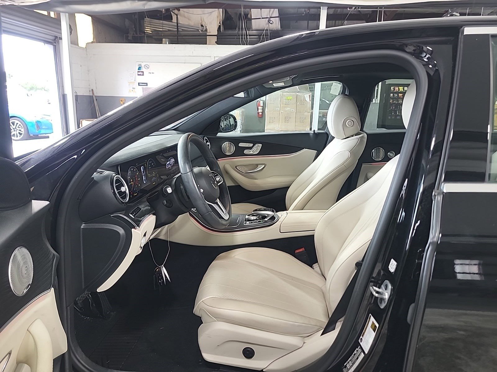 Used 2019 Mercedes-Benz E 300 image 10