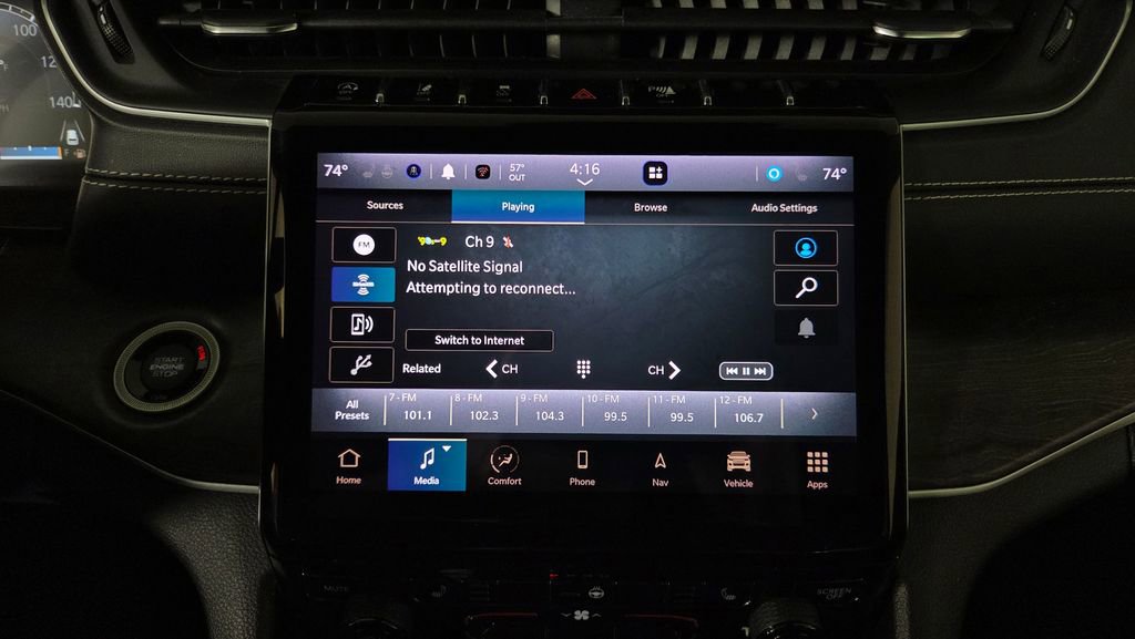 Used 2023 Jeep Grand Cherokee Limited image 22