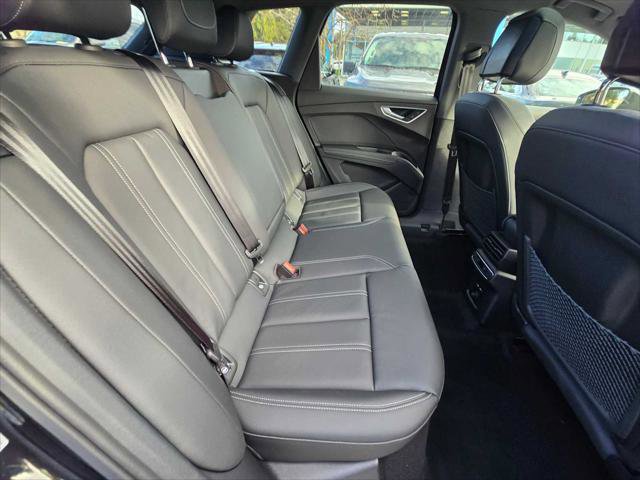 New 2026 Audi Q4 e-tron Premium image 14