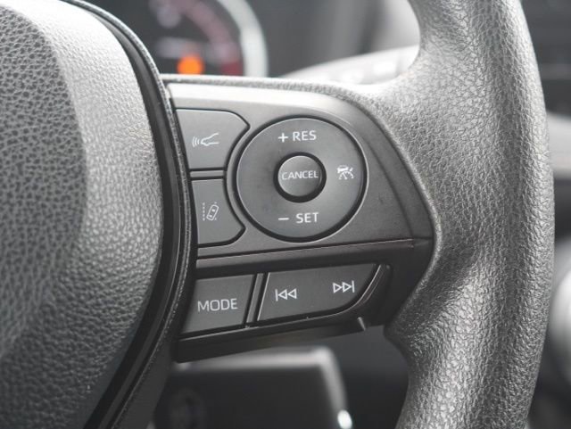 Used 2023 Toyota RAV4 LE FWD image 23
