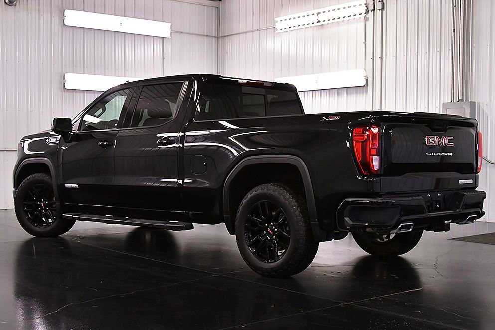 Used 2024 GMC Sierra 1500 Elevation w/ Elevation Premium Package image 5