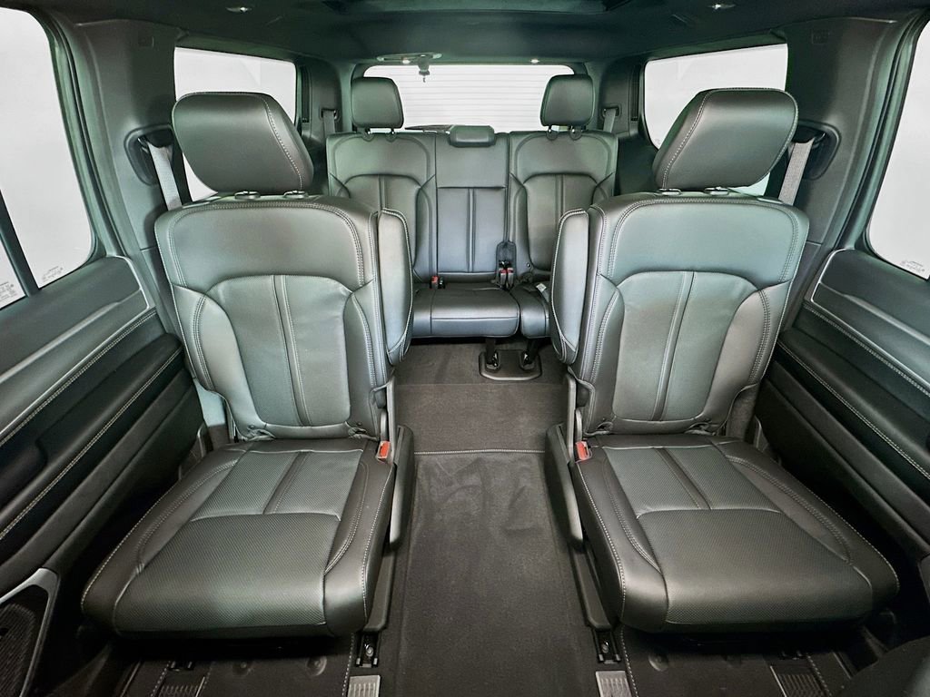 New 2026 Jeep Grand Wagoneer 4WD image 10