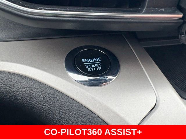 Used 2023 Ford Explorer XLT w/ Equipment Group 202A AWD/4WD image 31