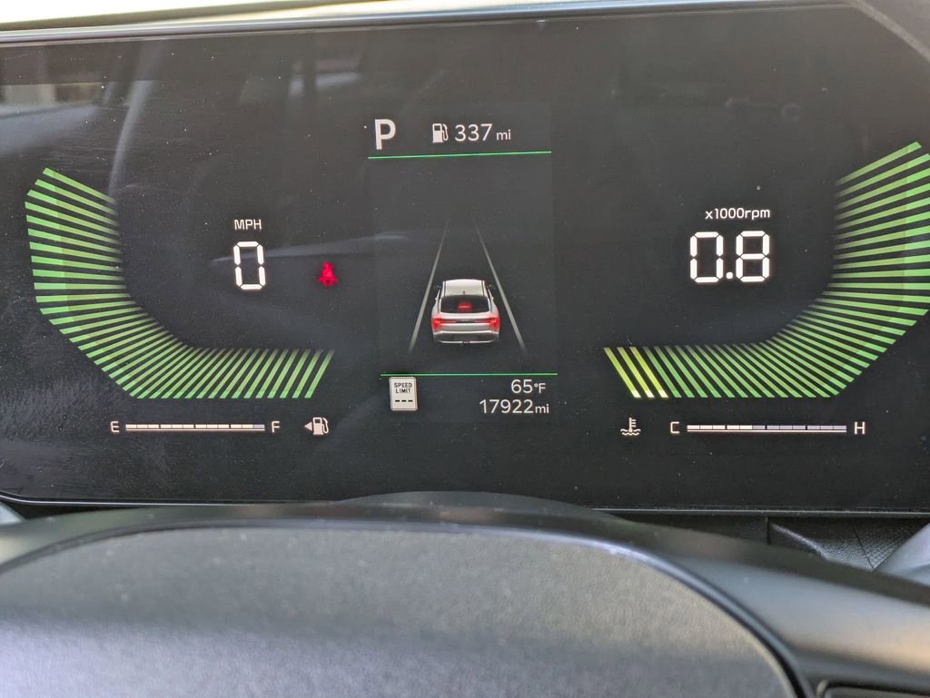 Used 2025 Kia K4 LXS image 21