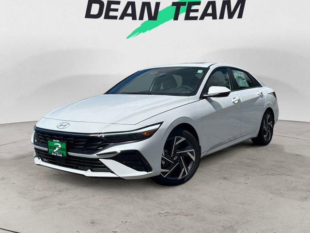 New 2025 Hyundai Elantra Limited image 3