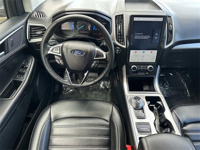 Used 2024 Ford Edge SEL image 9