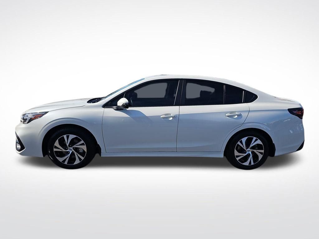 Used 2023 Subaru Legacy Premium image 8