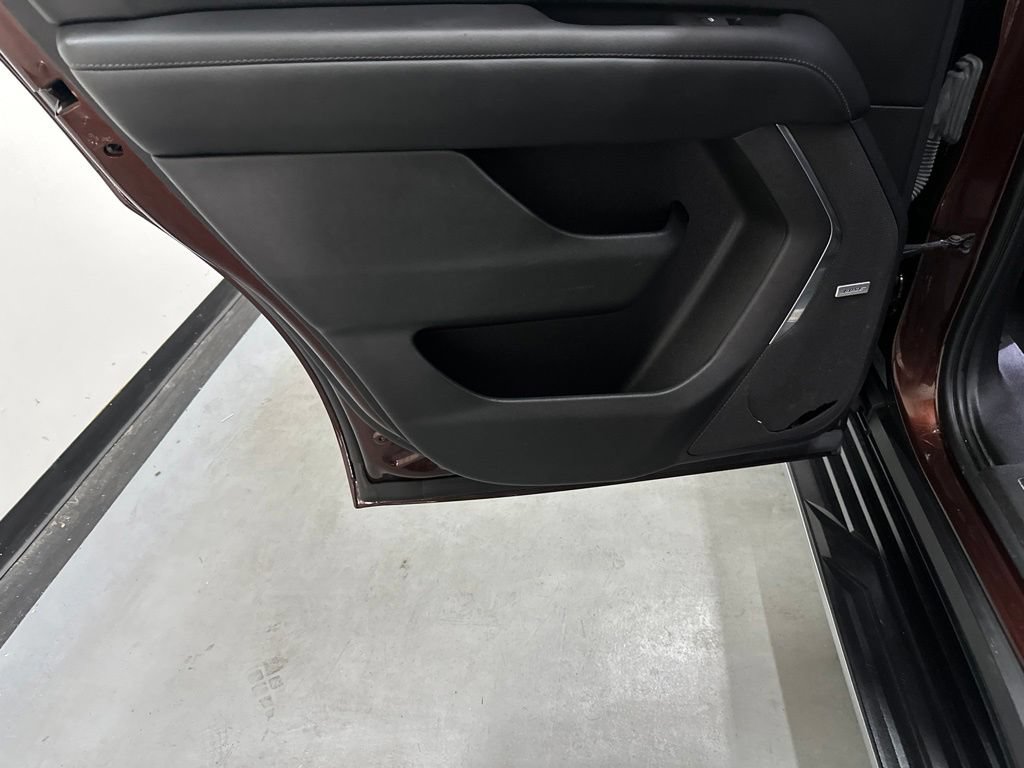 Used 2023 Chevrolet Tahoe LT AWD/4WD image 55