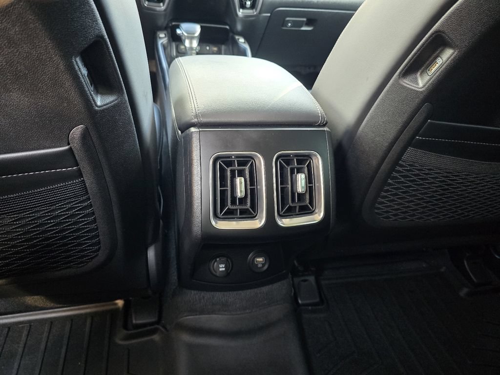 Used 2023 Kia Sorento S FWD image 25