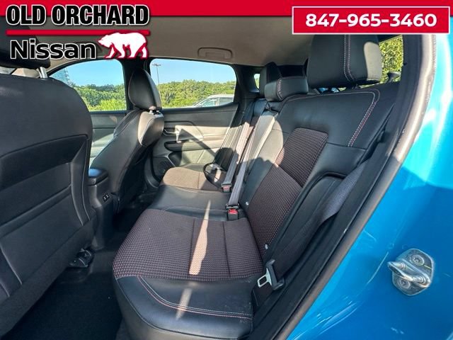 Used 2025 Nissan Kicks SR FWD image 13