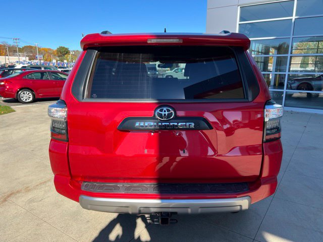 Used 2023 Toyota 4Runner TRD Off-Road Premium w/ Moonroof Package AWD/4WD image 8