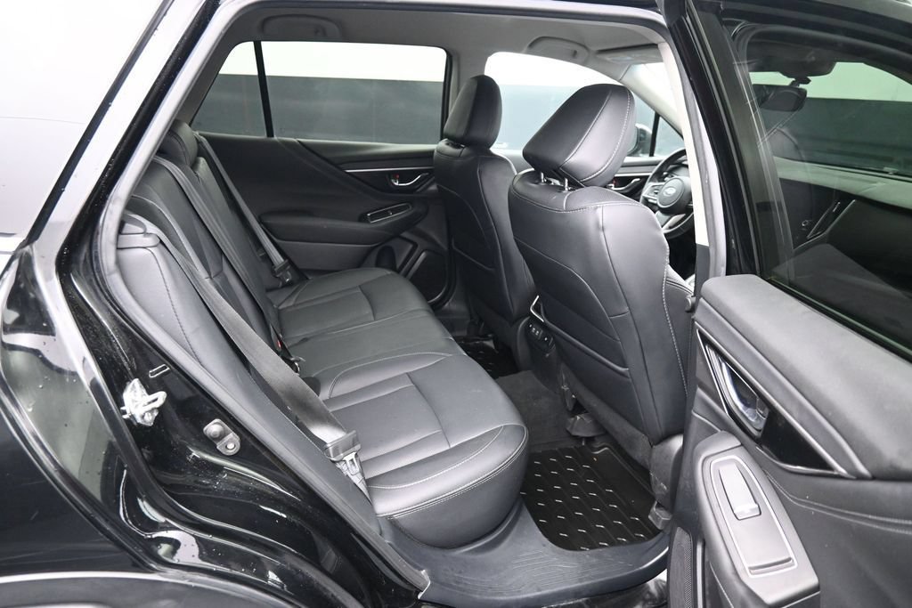 Used 2020 Subaru Outback Limited AWD/4WD image 13