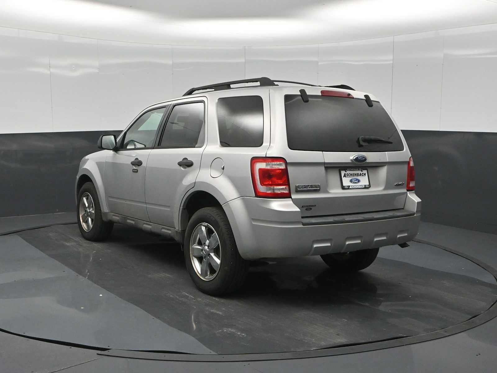 Used 2009 Ford Escape XLT AWD/4WD image 6