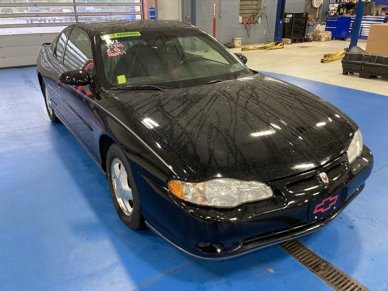 Used 2001 Chevrolet Monte Carlo SS w/ Preferred Equipment Group FWD image 1