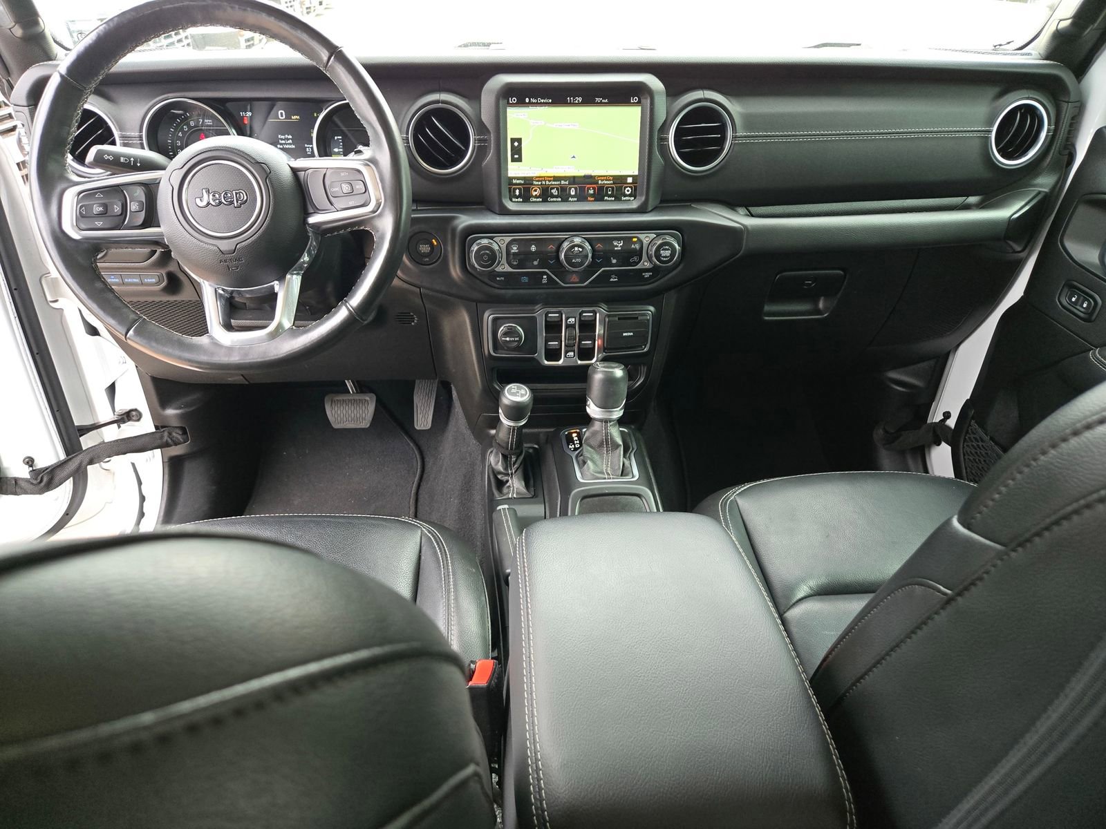 Used 2022 Jeep Wrangler Unlimited Sahara w/ Cold Weather Group image 8