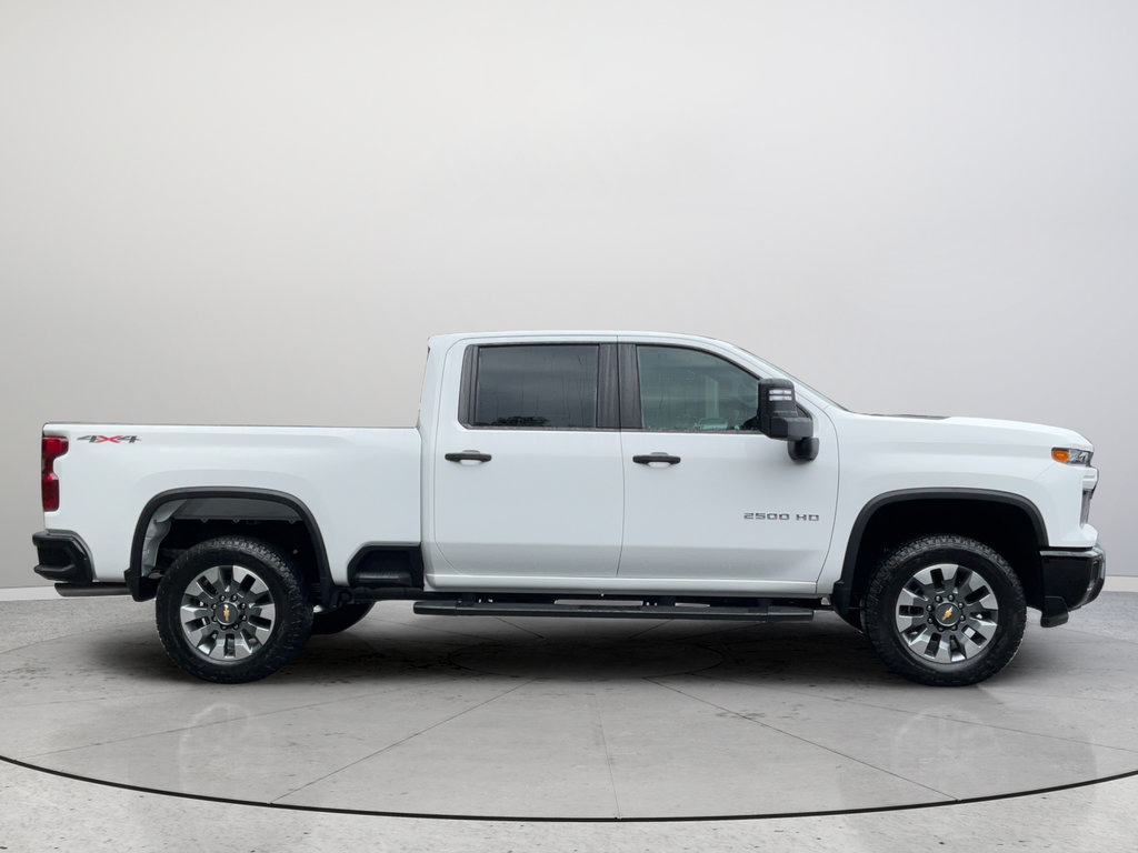 New 2026 Chevrolet Silverado 2500 Custom w/ Custom Value Package AWD/4WD image 4
