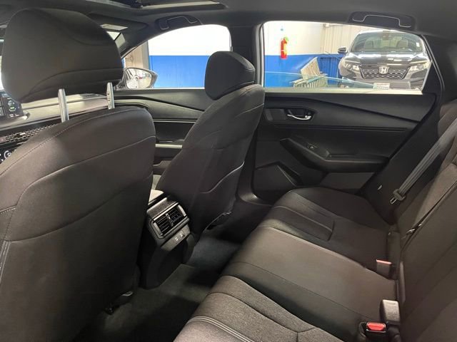 Used 2025 Honda Accord Sport image 17