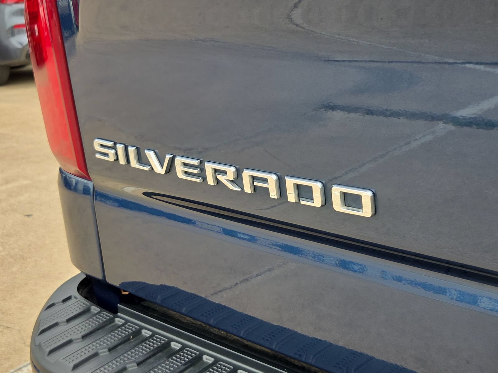Used 2019 Chevrolet Silverado 1500 RST AWD/4WD image 29