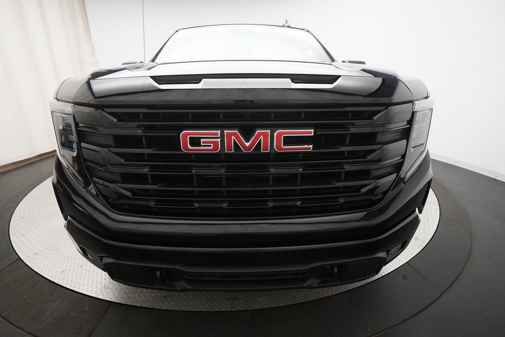 Used 2025 GMC Sierra 1500 Elevation image 21