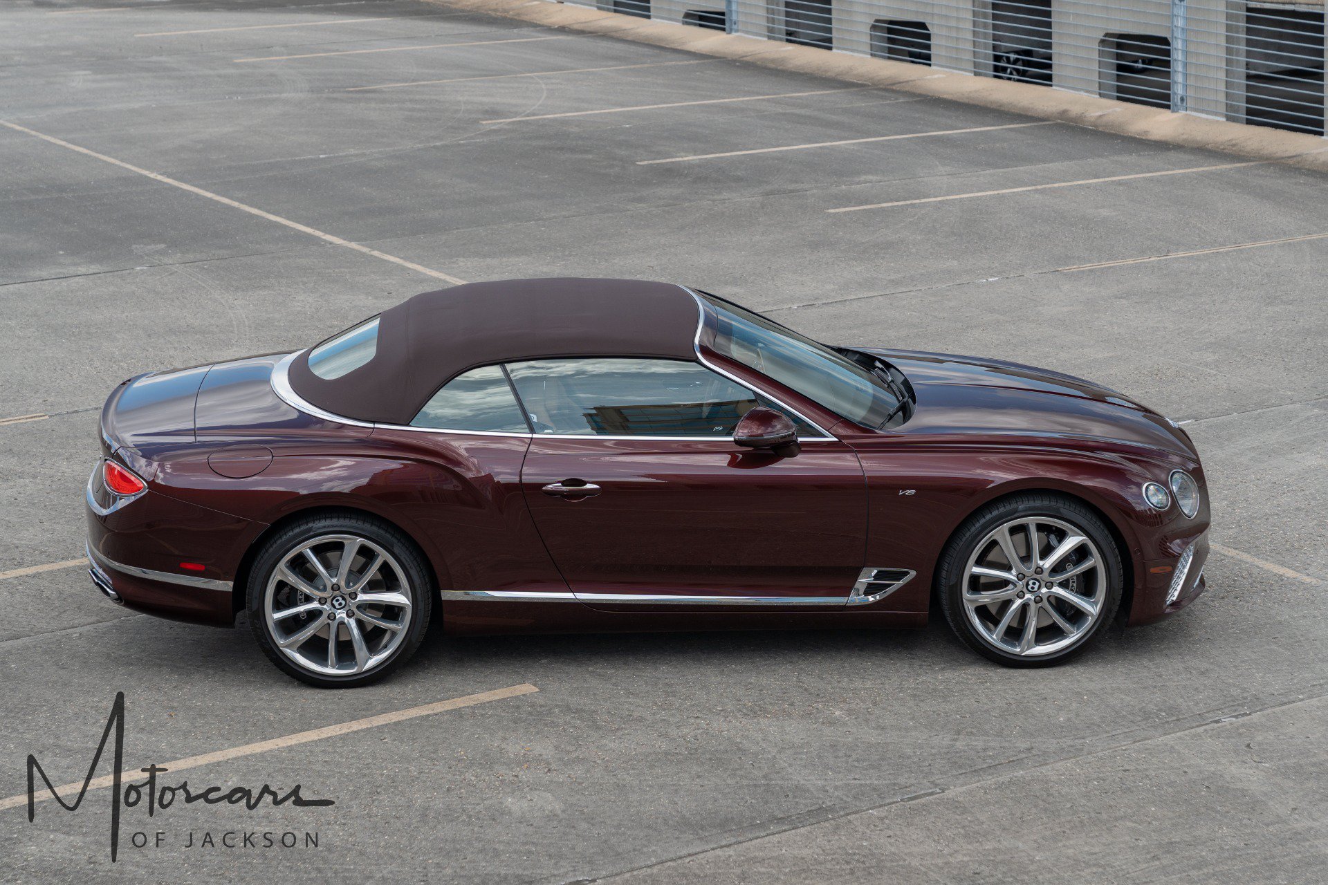 Used 2021 Bentley Continental GT V8 AWD/4WD image 35