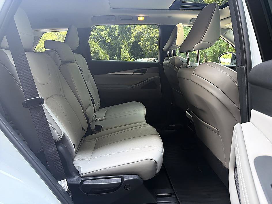New 2027 INFINITI QX60 Pure AWD/4WD image 22