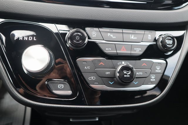 New 2026 Chrysler Voyager LX image 14