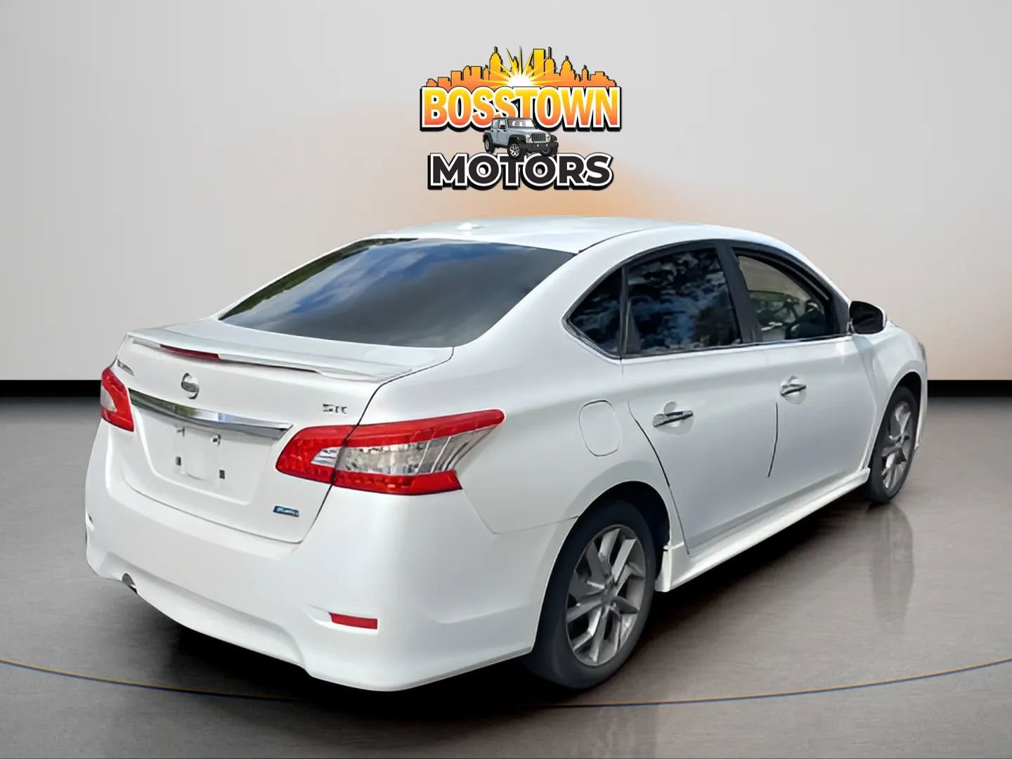 Used 2013 Nissan Sentra SR w/ Driver Pkg FWD image 5