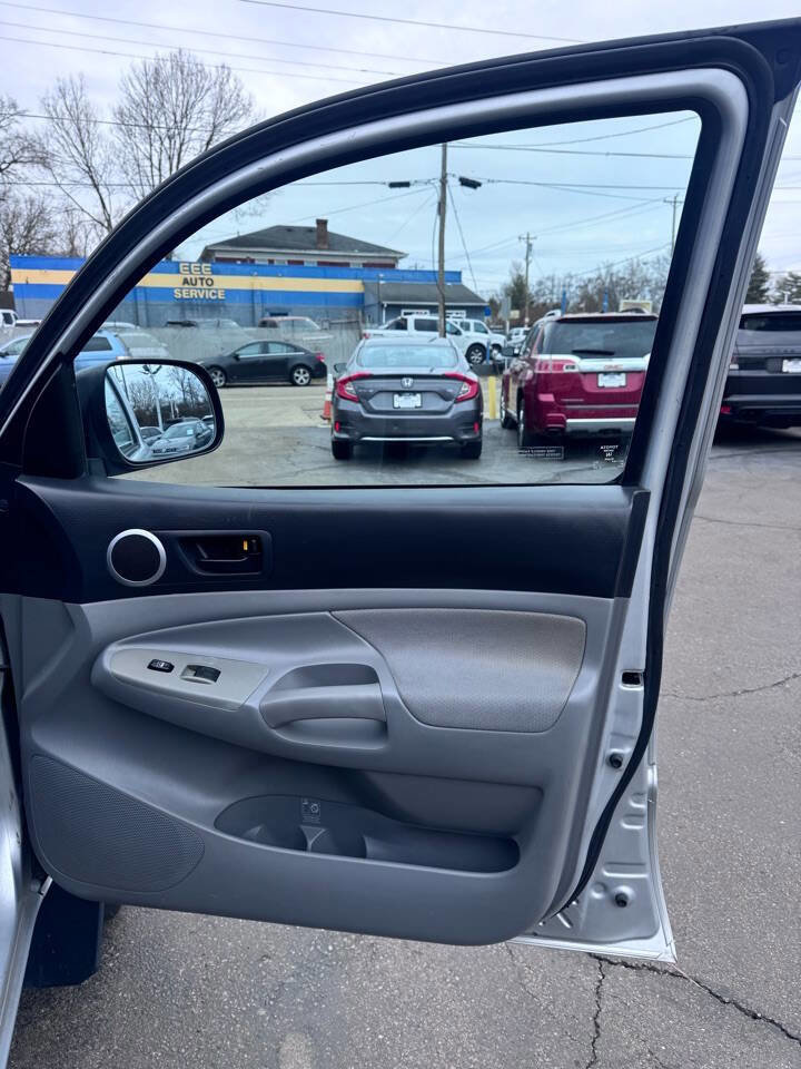 Used 2006 Toyota Tacoma PreRunner image 20