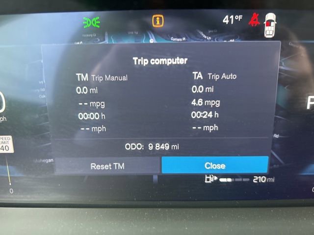 Certified 2025 Volvo XC90 B6 Plus AWD/4WD image 21